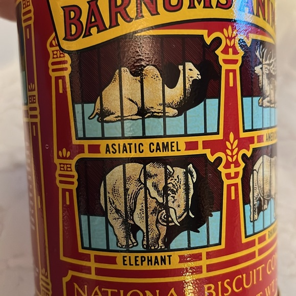 Vintage 1979 Barnum's Animal Crackers Tin Canister - Picture 14 of 16